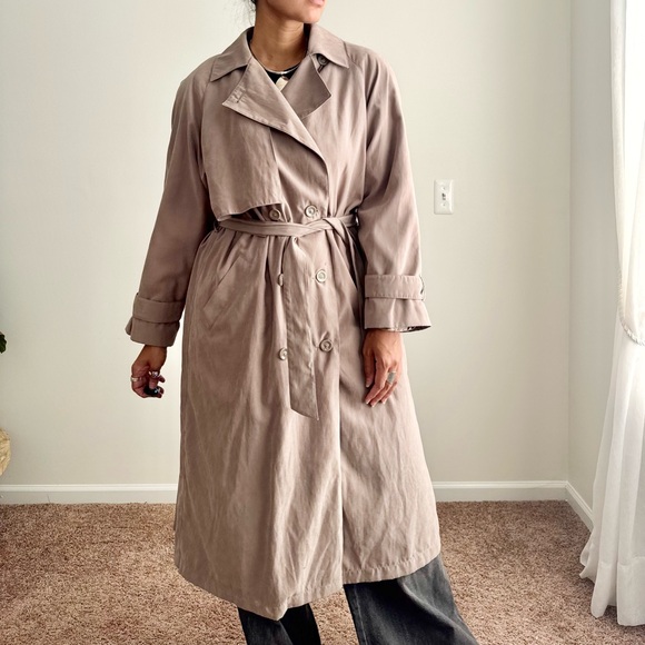 90s Vintage Taupe Trench Coat - Picture 2 of 11